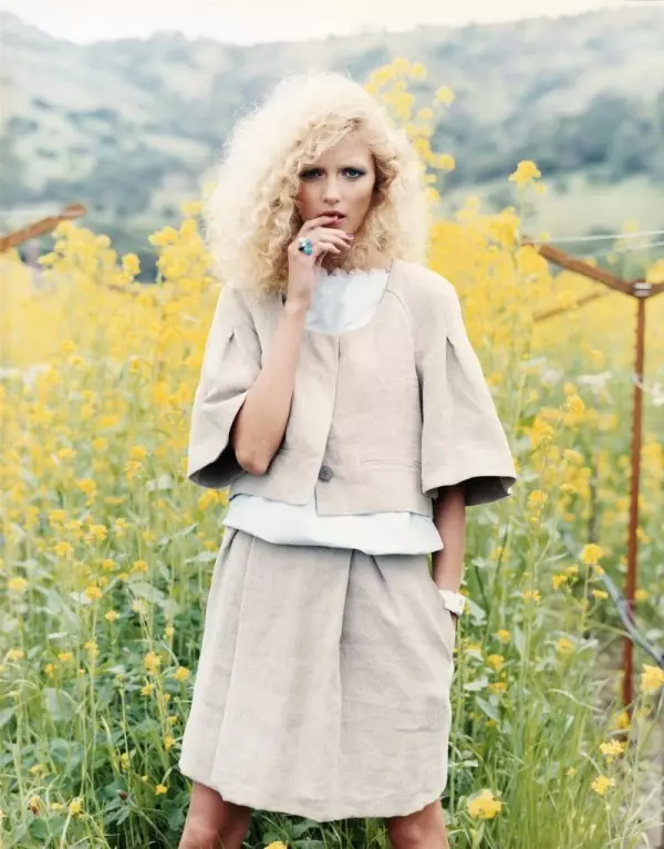 Kyawun Safiya | Anja Rubik ta Arthur Elgort