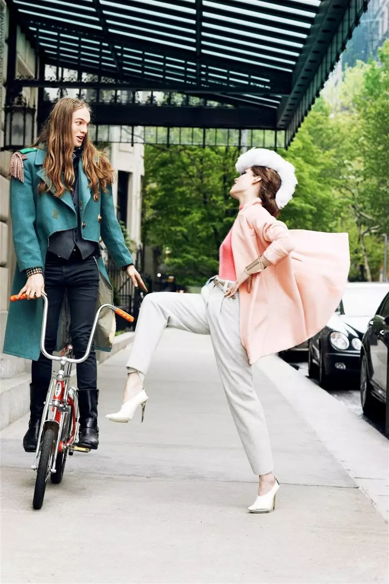 Quruxda Subax | Coco Rocha waxaa qoray Arthur Elgort