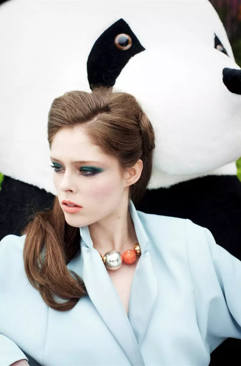 Owurọ Beauty | Coco Rocha nipasẹ Arthur Elgort