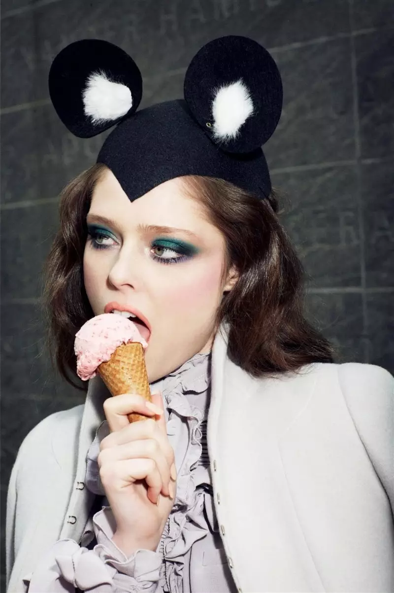 Hommikune kaunitar | Coco Rocha autor Arthur Elgort