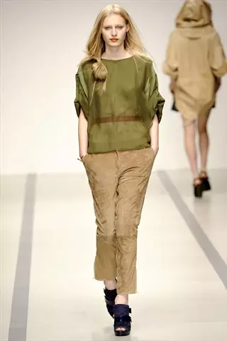 Jaeger Spring 2011 | Лонданскі тыдзень моды