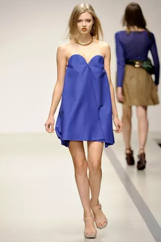 Jaeger Spring 2011 | ລອນດອນ Fashion Week