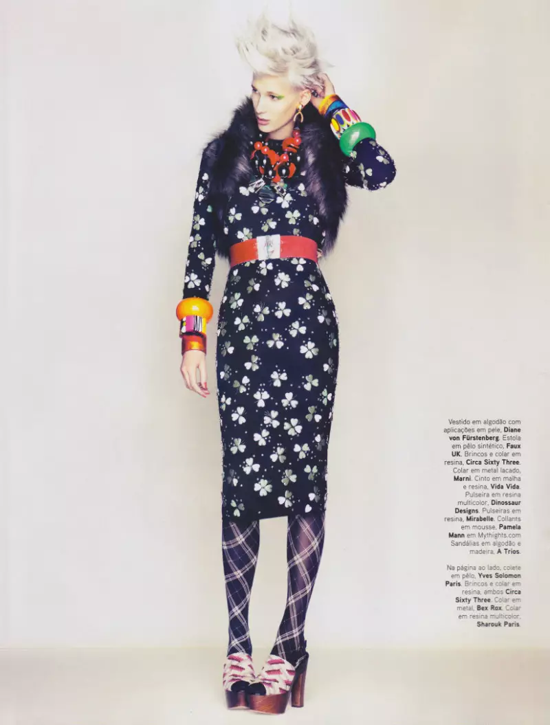 Sarah Whale ni Toby Knott para sa Vogue Portugal Septyembre 2011