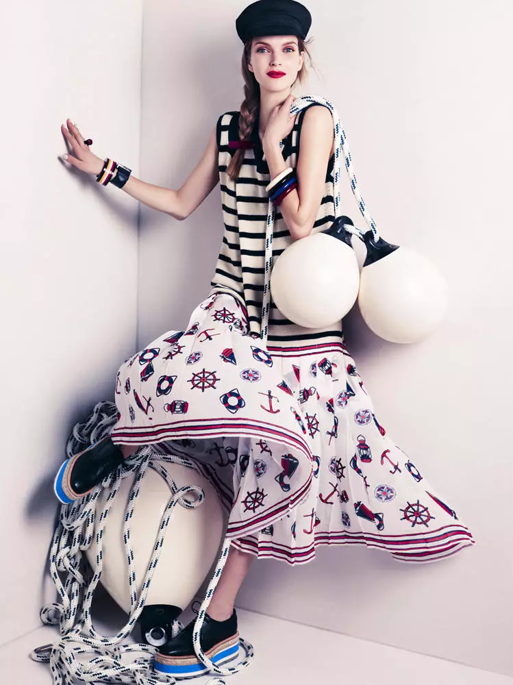 Mirte Maas de Andreas Sjodin para Vogue Xapón abril de 2011