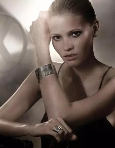 ck Kampanja Calvin Klein Accessories za proljeće 2011. | Lara Stone i Liu Wen, Fabien Baron