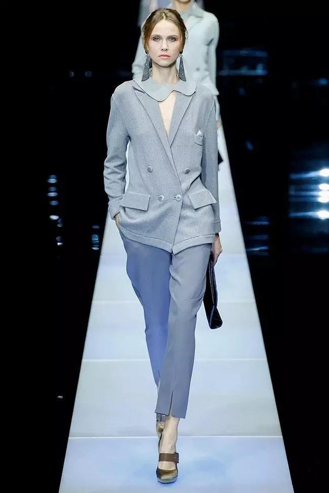 Giorgio Armani 2015. ősz: nadrágot viselő nők