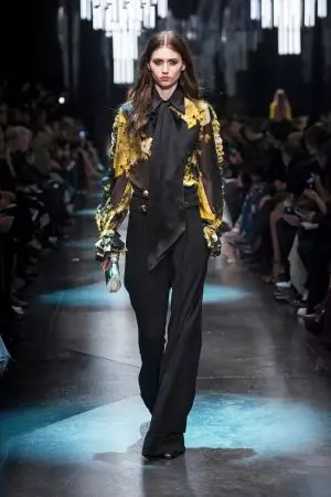 Roberto Cavalli ဆောင်းရာသီ/ဆောင်းရာသီ 2015