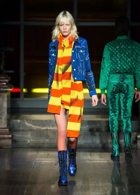 Moschino Fall 2016: Usa ka Punk sa Punk