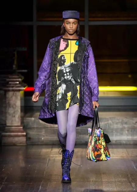 Moschino efterår 2016: A Punch of Punk