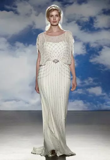 O Jenny Packham o loʻo faʻaalia ai faʻataʻitaʻiga sili atu i lana Spring 2015 Bridal Show