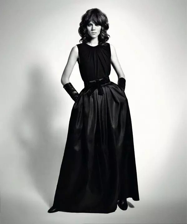 Kampanye Musim Gugur MaxMara 2010 | Freja Beha Erichsen oleh Mario Sorrenti