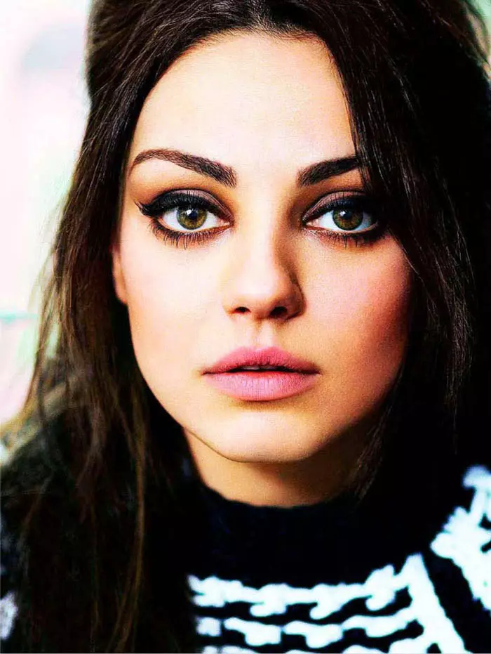 Mila Kunis troch Robert Erdmann foar Glamour UK septimber 2011