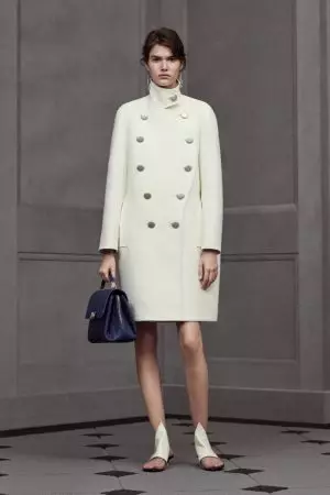 Balenciaga doet badpakken, korsetten voor resort 2016