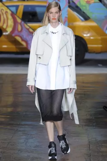 DKNY Tingpamulak 2014 | New York Fashion Week