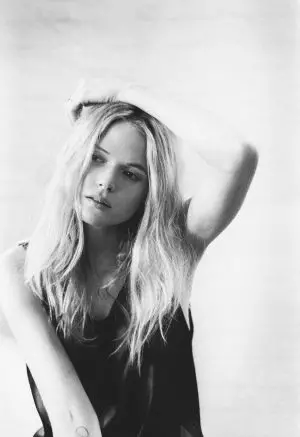 Gabriella Wilde tilbes stil low-key f'So It Goes