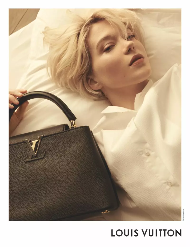 Louis Vuitton anovhura 2021 Capucines handbag yekushambadzira mushandirapamwe.
