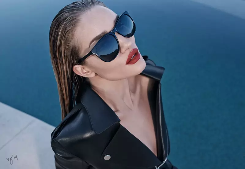 rosie-huntington-whiteley-bukuroshja e verës2