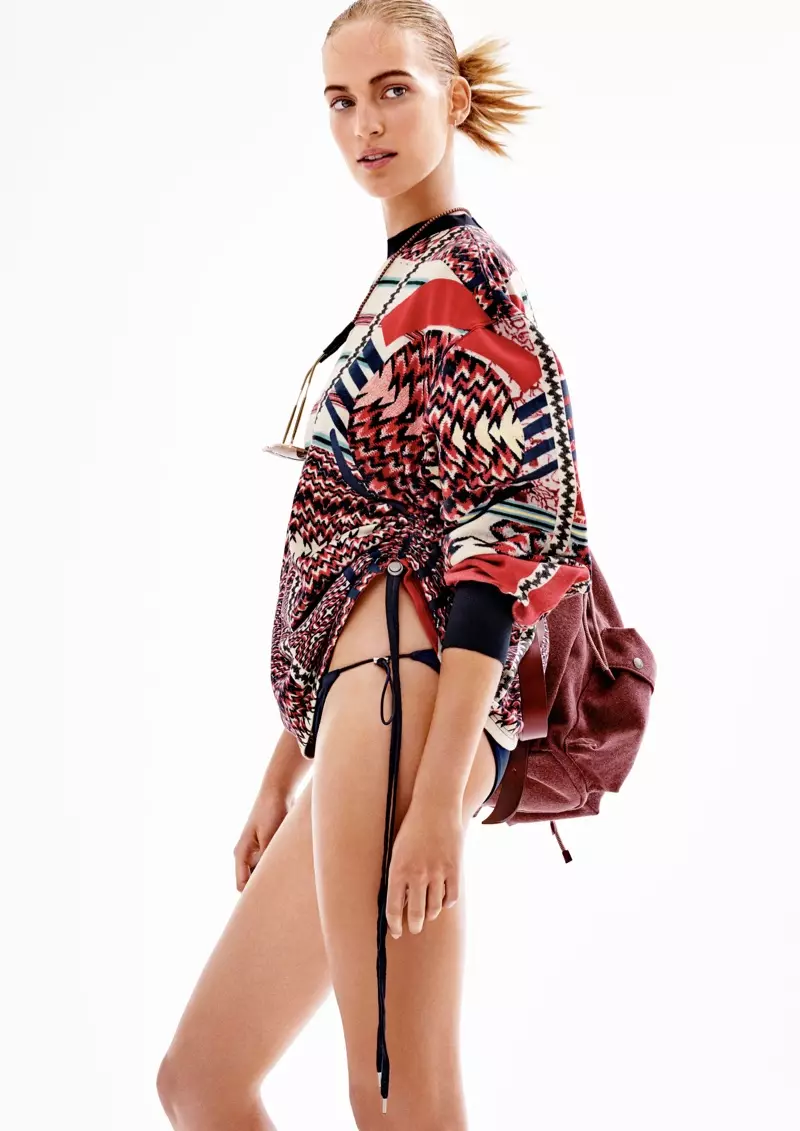 Ang koleksyon sa spring 2016 sa H&M Studio adunay bikini nga adunay graphic print sweater