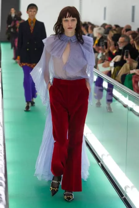 Gucci Goes Sleek pikeun Spring 2020