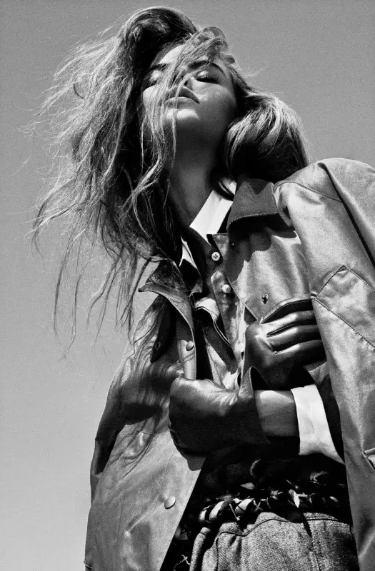 Taryn Davidson de Txema Yeste para Marie Claire Italia, outubro de 2010