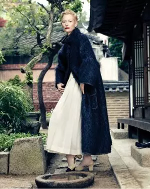 Tilda Swinton dia Chanel Chic ho an'ny Vogue Korea