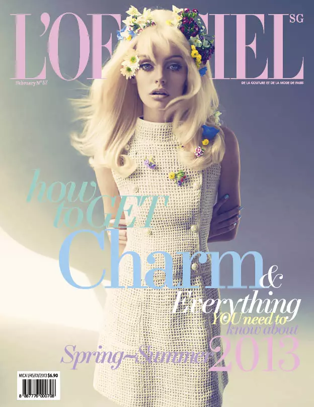 Abbie Heath krijt 60s chic foar it febrewaris Coverferhaal fan L'Officiel Singapore