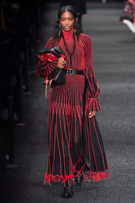 Alexander McQueen-en Patchwork Elegance 2017ko udazkenerako