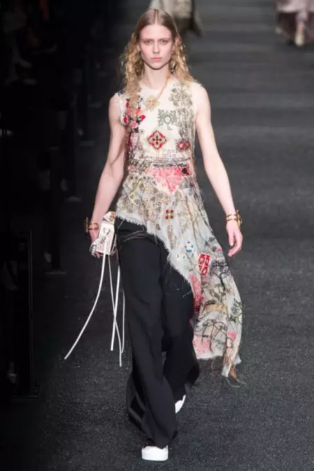 Patchwork Elegance d'Alexander McQueen per a la tardor de 2017