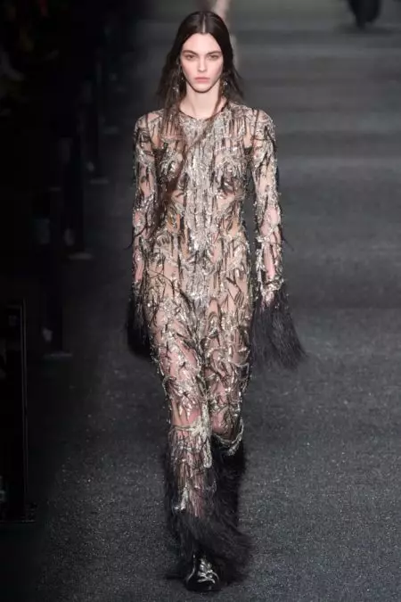 Patchwork Elegance d'Alexander McQueen per a la tardor de 2017