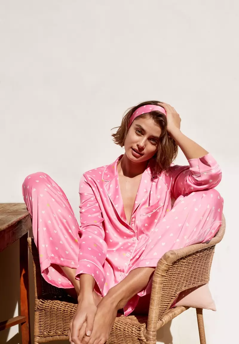 Victoria's Secret har pyjamas i kampanjen Valentinsdag 2021.