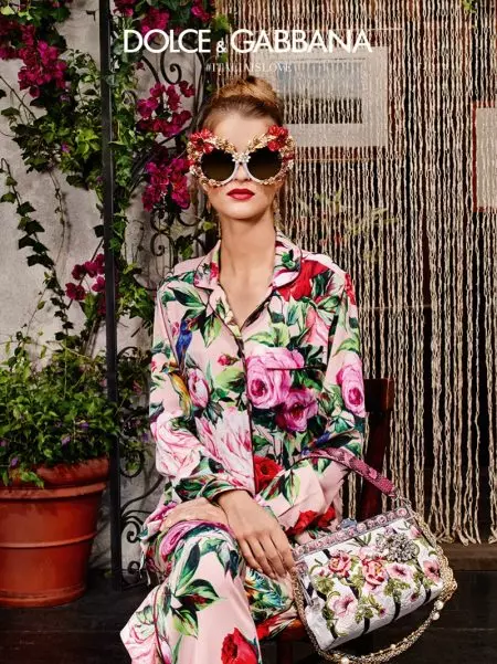 Dolce & Gabbana bréngt d'Laachen mat Fréijoer Brëller Kampagne