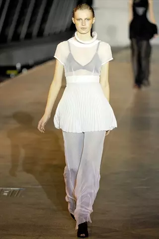 Richard Nicoll Printempo 2011 | Londona Modsemajno