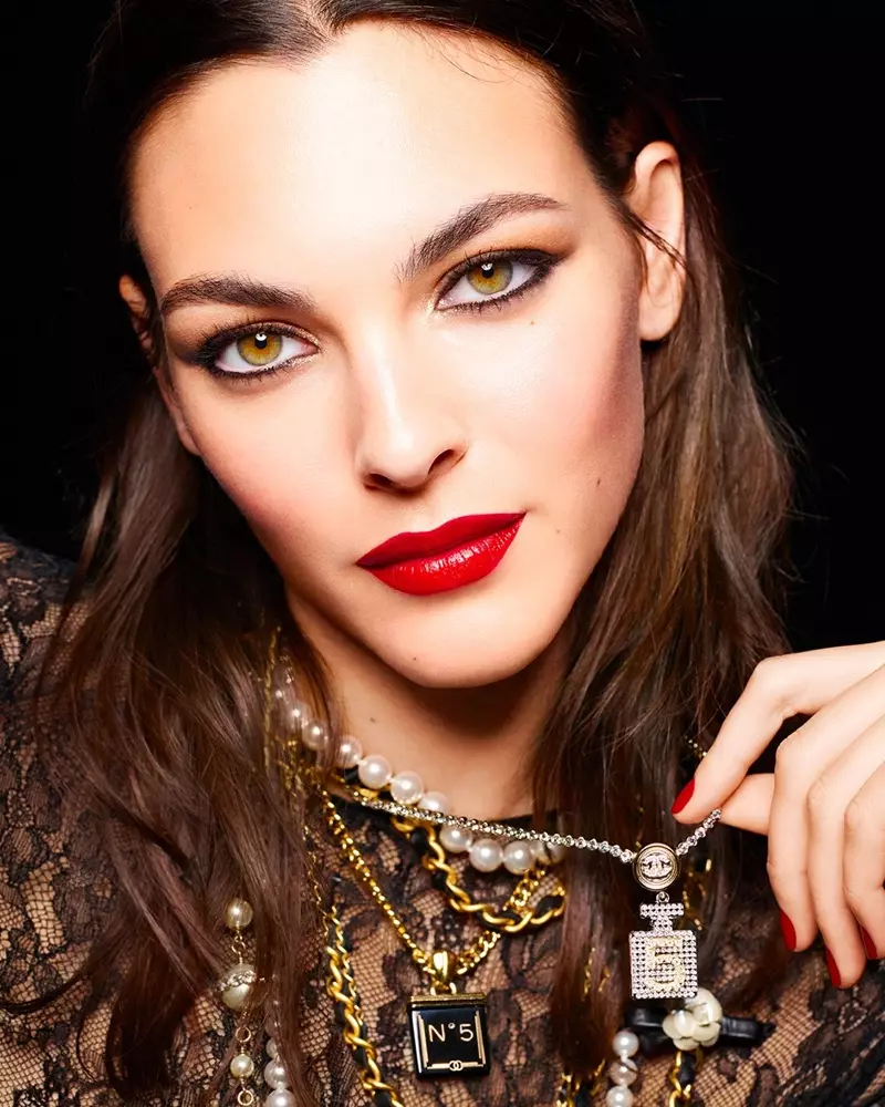 Kampanja Chanel Makeup Holiday 2021 N°5