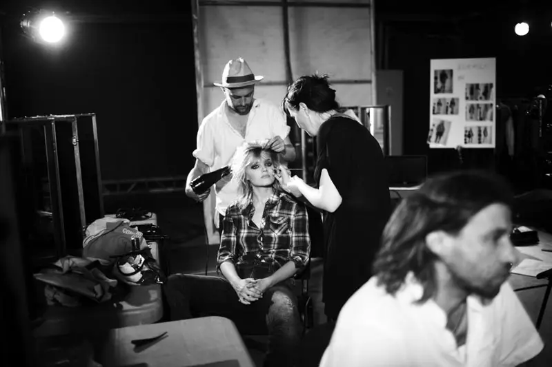 Anna Jagodzinska & Karmen Pedaru Backstage na Agata Pospieszynska chekwara