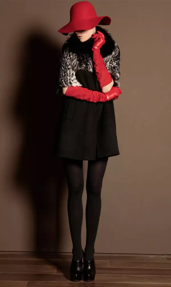 Ingqokelela yeTrussardi Fall 2011