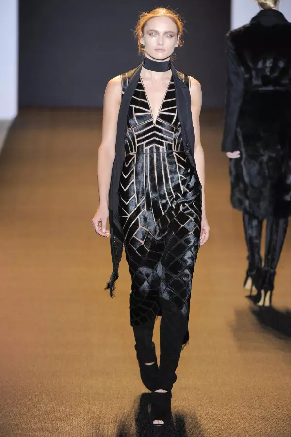 J. Mendel tiba 2011 | New York Fashion Week