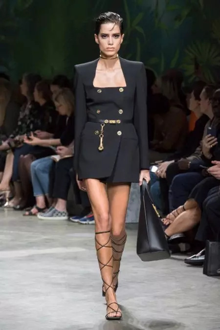 Versace bringt Tailoring & Seduction für das Frühjahr 2020