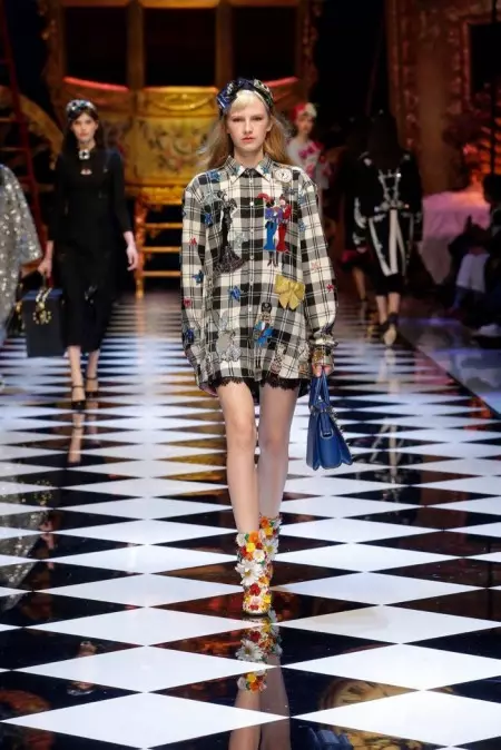 Dolce & Gabbana ውድቀት 2016 | የሚላን ፋሽን ሳምንት