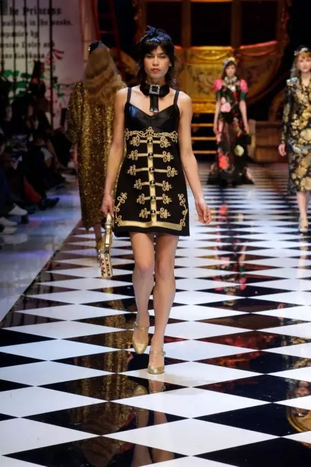 Dolce & Gabbana Fall 2016 | Milan Fashion Week