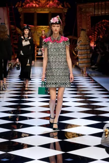 Dolce & Gabbana Fall 2016 | มิลานแฟชั่นวีค