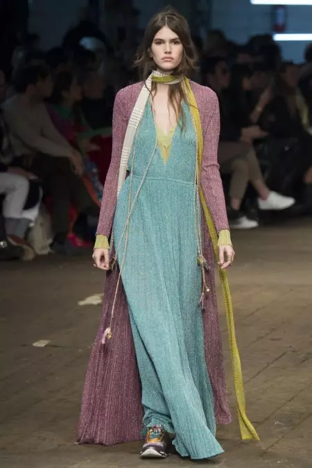 Missoni Fall 2016 | Izu Ejiji Milan