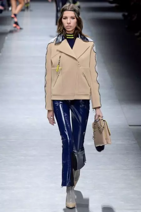 Versace Musim Gugur 2016 | Pekan Mode Milan