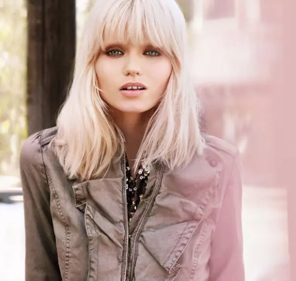 Abbey Lee Kershaw Portmans 2011 წლის შემოდგომის კამპანიისთვის