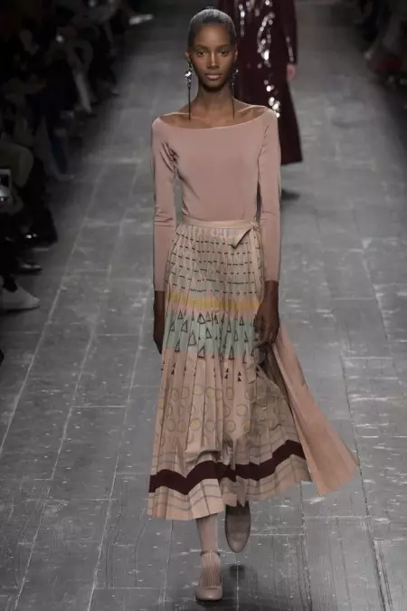 Valentino Fall 2016 | Il-Ġimgħa tal-Moda ta’ Pariġi