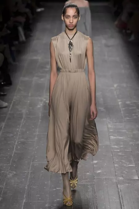 Valentino Automne 2016 | Semaine de la mode parisienne