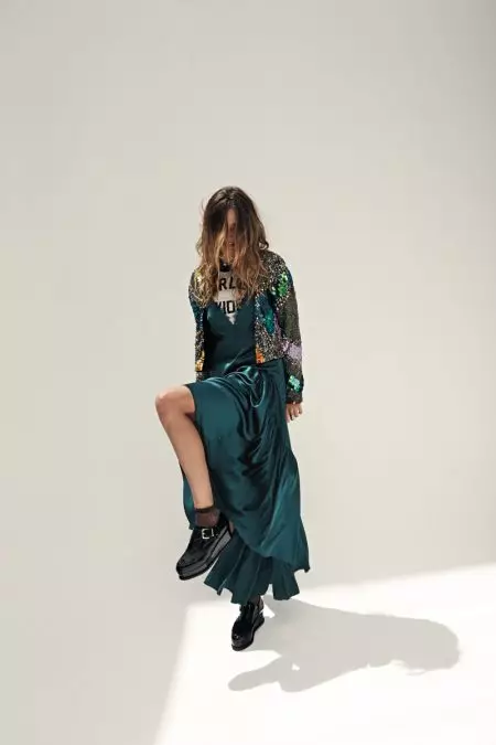 Andreea Diaconu Festa Denborarako Prest dago Free People's New Arrivals-en