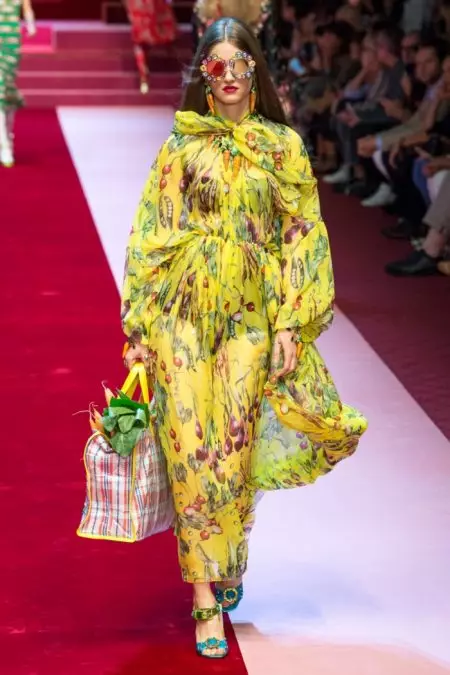 Dolce & Gabbana بهار 2018 لاءِ لنجريءَ جي متاثر ٿيل ڏيک ڏيکاري ٿو