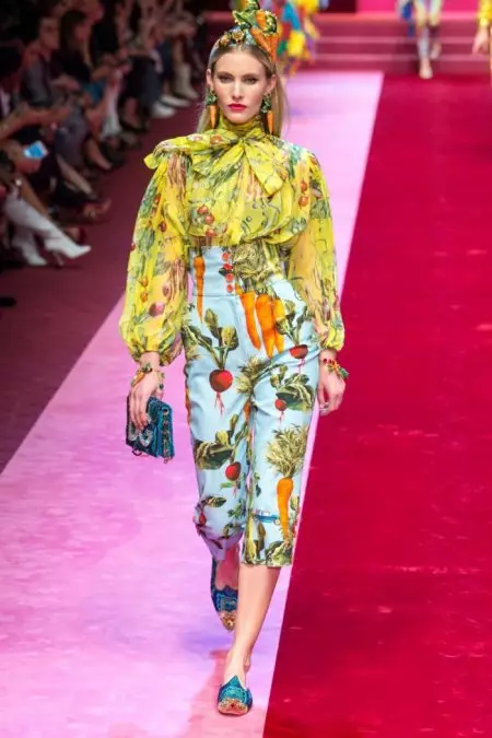 Dolce & Gabbana viser frem undertøysinspirerte looks for våren 2018