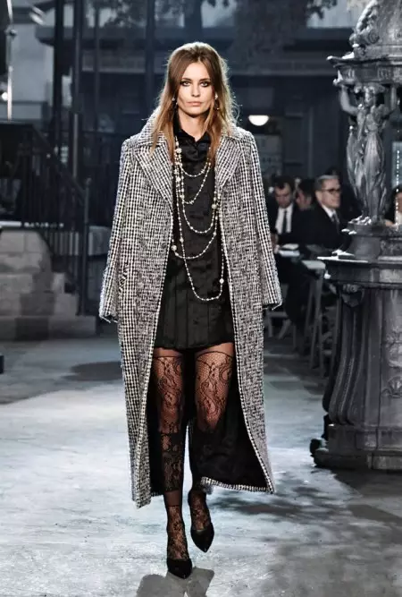 Chanel Channels Cinema Clássico para Pré-Outono 2016