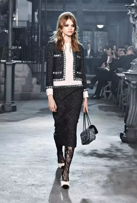 Презентация классического кино Chanel Channels Pre-Fall 2016